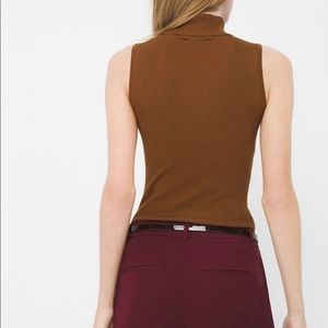 White House Black Market Tops - 🔥🔥NEW WHBM TURTLENECK SHELL White House Black Market Tops - 🔥🔥NEW WHBM TURTLENECK SHELL
